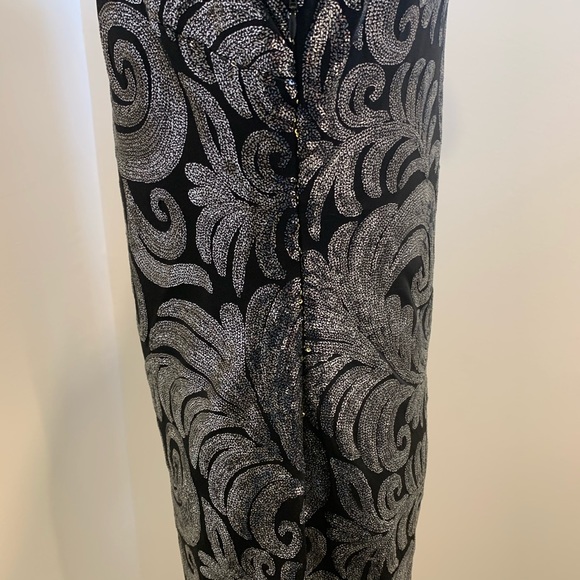 LeChateau sleeveless sequin holiday dress/tunic. - Picture 3 of 10